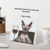 Wine Drinking Sphynx Reclamebord Met Voetstuk (Insitu)