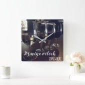 Wine O'Clock ergens anders Vierkante Klok (Huis)