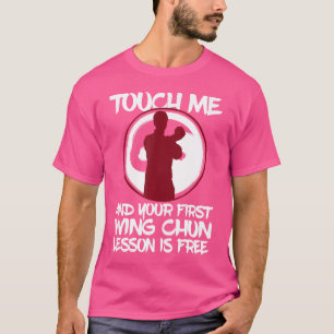 Wing Chun I Yin Yang Houten Dummy Vlinder Zwaarden T-shirt