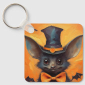 Winged Bat in Tall Witch Hat Sleutelhanger (Voorkant)