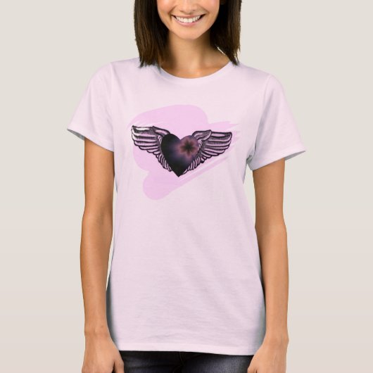 Winged hart t-shirt (Voorkant)