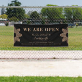 winkel met elegante zwarte lederwerker spandoek (Insitu)