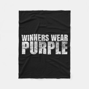 Winnaars dragen paarse kleur oorlogs kamp team spe fleece deken