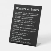 Winners Vs Losers Reclamebord Met Voetstuk (Voorkant)