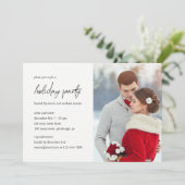 Winter Berries Fête Photo Invitation (Debout devant)