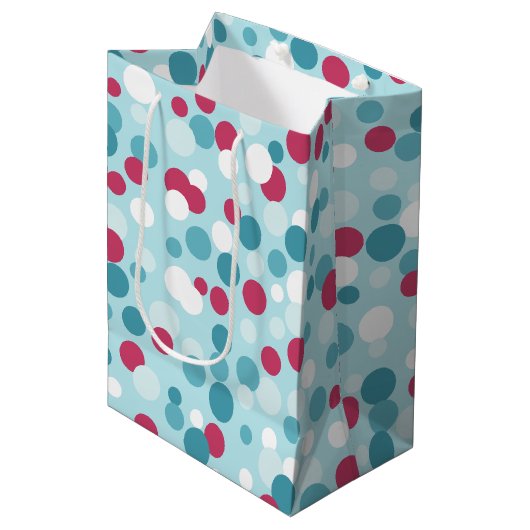 Winter Berries Gift Bag Medium Cadeauzakje (Voorkant Gekanteld)