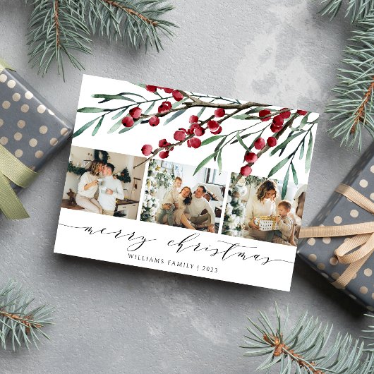 Winter Berry Script Kerst Drie Foto Feestdagenkaart