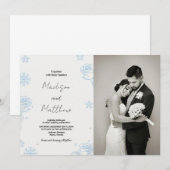 Winter Blue Neige Floral Wedding Invitations photo (Devant / Derrière)