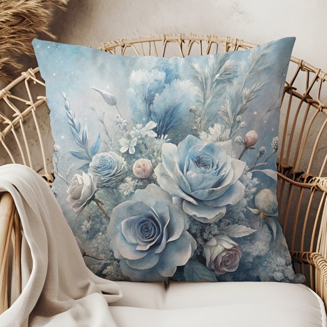 Winter Blue Rose Bouquet Decorative Pillow Kussen (Winter Blue Rose Bouquet Decorative Pillow in a boho rattan armchair.)