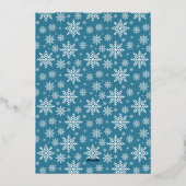 Winter bruiloft folie sneeuwvlokken op tealblue folie uitnodiging (Achterkant)