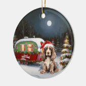 Winter Cocker Spaniel Caravaan Kerstmis Avontuur Keramisch Ornament (Links)