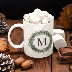 Winter Dennengroen Denneappel Krans Monogram Koffiemok