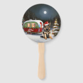 Winter Duitse Herder Caravan Kerstavontuur Handwaaier (Voorkant)