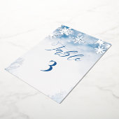 Winter Falling Snow Forest Rustieke Trouwtafel Nr Folie Uitnodiging (Gedraaid)