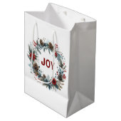 Winter Floral Pine Kegels Krans Medium Cadeauzakje (Voorkant Gekanteld)