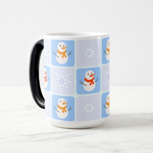 Winter geruit patroon sneeuwman en sneeuwvlokken magische mok (Voorkant links)