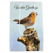 Winter Greetings. Robin singing Medium Cadeauzakje (Achterkant)
