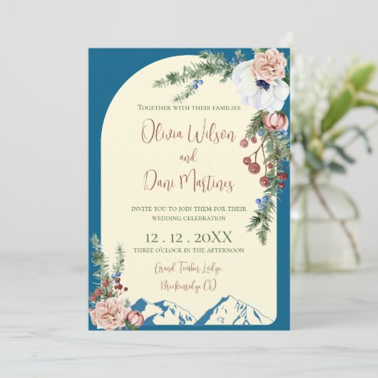 Winter Mountain Flowers Wedding Invitation (Debout devant)