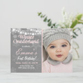 Winter Onederland fête d'anniversaire invitation (Debout devant)