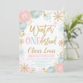 Winter ONEderland Girl 1st Birthday Invitation (Debout devant)