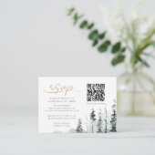 Winter Pine Forest Sage QR Code Wedding RSVP Informatiekaartje (Staand voorkant)