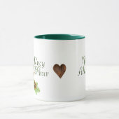 Winter Pine Tree & Pine Cones Weddenschap Mok (Midden)