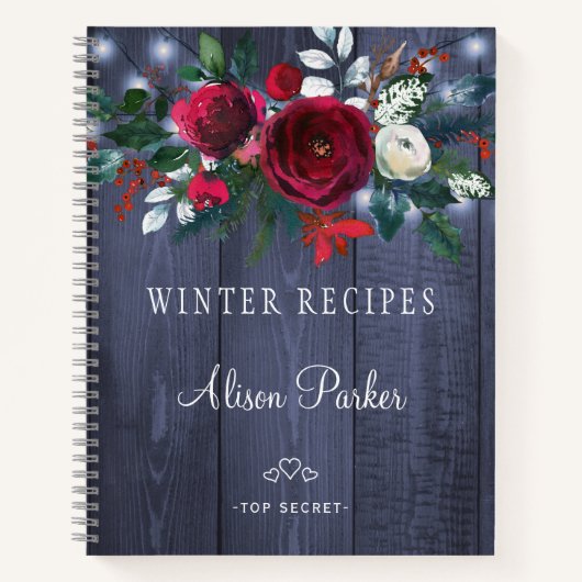 Winter rood bloemboeket rustiek marineblauw schuur notitieboek (Voorkant)