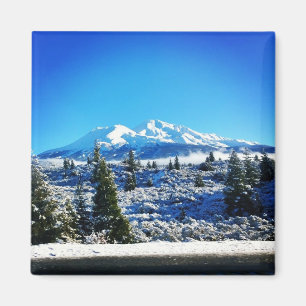 Winter Snow at Mount Shasta, CA Magneet