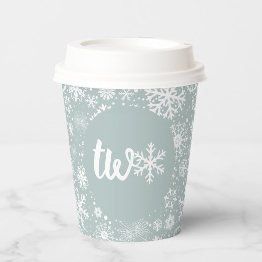 Winter Tweede verjaardag Papier Cups Snowflake TWO Papieren Bekers (Voorkant)