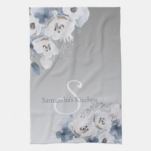 Winter Waterverf Bloemmonogram gepersonaliseerd Theedoek (Verticaal)