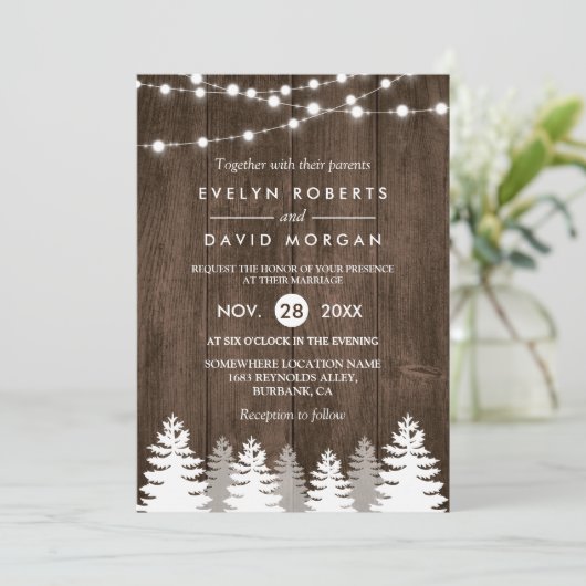 Winter Weddenschap Rustic Wood String Lights Pine Kaart (Staand voorkant)