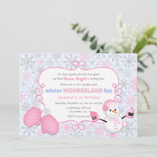 Winter Wonderland Anniversaire Invitation (Debout devant)