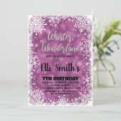 Winter Wonderland Anniversaire Invitations Purple (Debout devant)