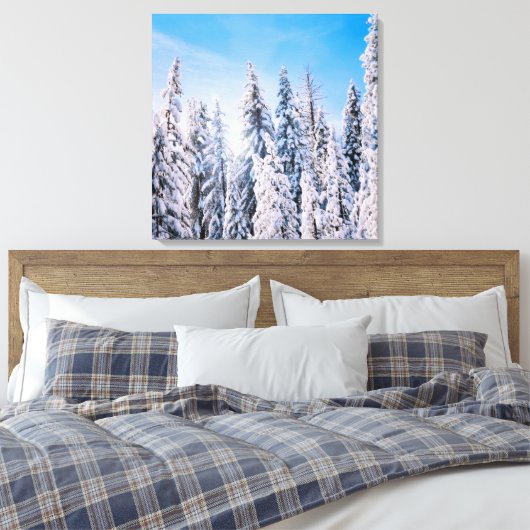 Winter Wonderland Pine Trees in sneeuw Canvas Afdruk (Insitu (Slaapkamer))