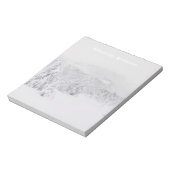 Winter wonderland serene landschap met mist notitieblok (Gedraaid)