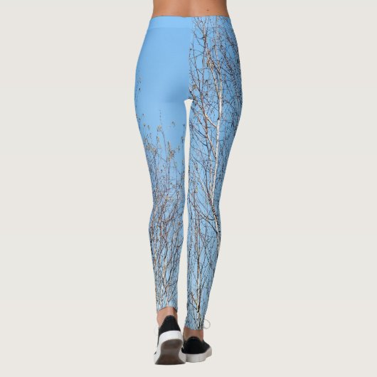 Winterbomen tegen blauwe hemel leggings (Achterkant)