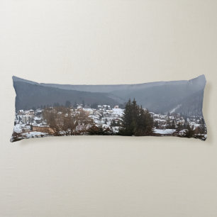 Winterdorp Panorama - Platteland Landschap Roemeni Lichaamskussen