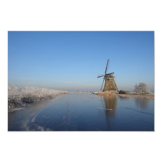 Winterlandschap met windmolen en ijs foto afdruk (Voorkant)