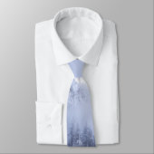 Winterwonderland, mist, sparrenbos en berg stropdas (Gebonden)