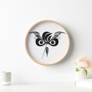 Wise Eyes Wandklok: Black Owl Design