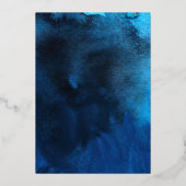 Wispy Swirls Blue en Gold Wedding Folie Uitnodiging (Achterkant)