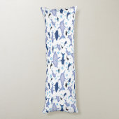 Wit en blauw herhalend motief | Haaienpatroon Lichaamskussen (Achterkant (Verticaal))