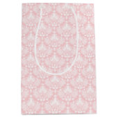 Wit en bleek roze  bloemendamast medium cadeauzakje (Voorkant)