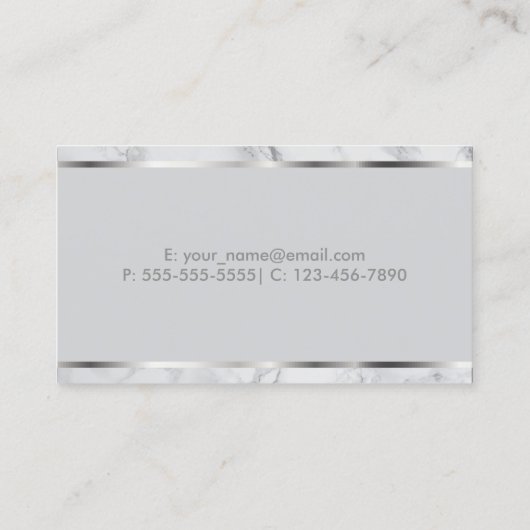 Wit en grijs marmer en metallisch zilverontwerp visitekaartje (Achterkant)