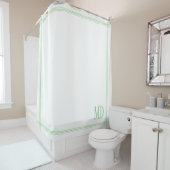 Wit en Groen Gestreepte Aangepaste Initialen Douchegordijn (In situ)