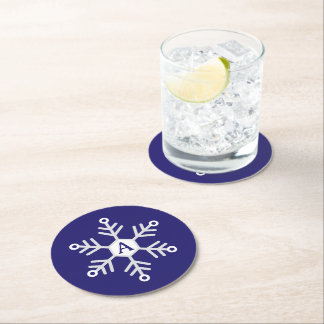 Wit en zilver sneeuwvlok Kerstmis initiaal blauw Ronde Kartonnen Onderzetter