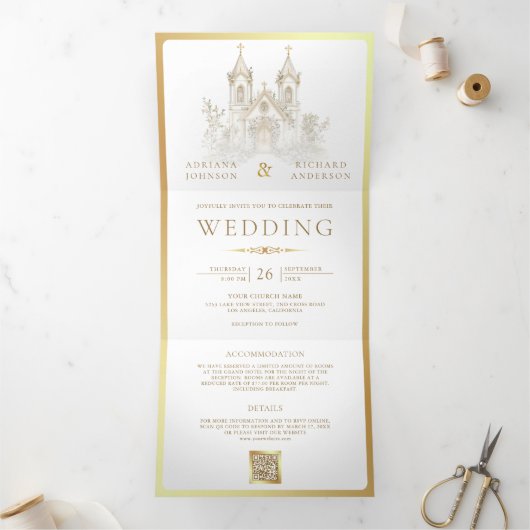 Wit Goud Katholieke Kerk Alles in Een Huwelijk Drieluik Uitnodiging (Binnen)