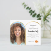 Wit gouden fotoboog afstudeerfeest uitnodiging (Staand voorkant)