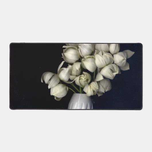 Wit hart in zwart bureaumat (Voorkant)