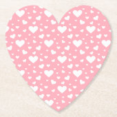 Wit hartpatroon op roze kartonnen onderzetters (Voorkant)
